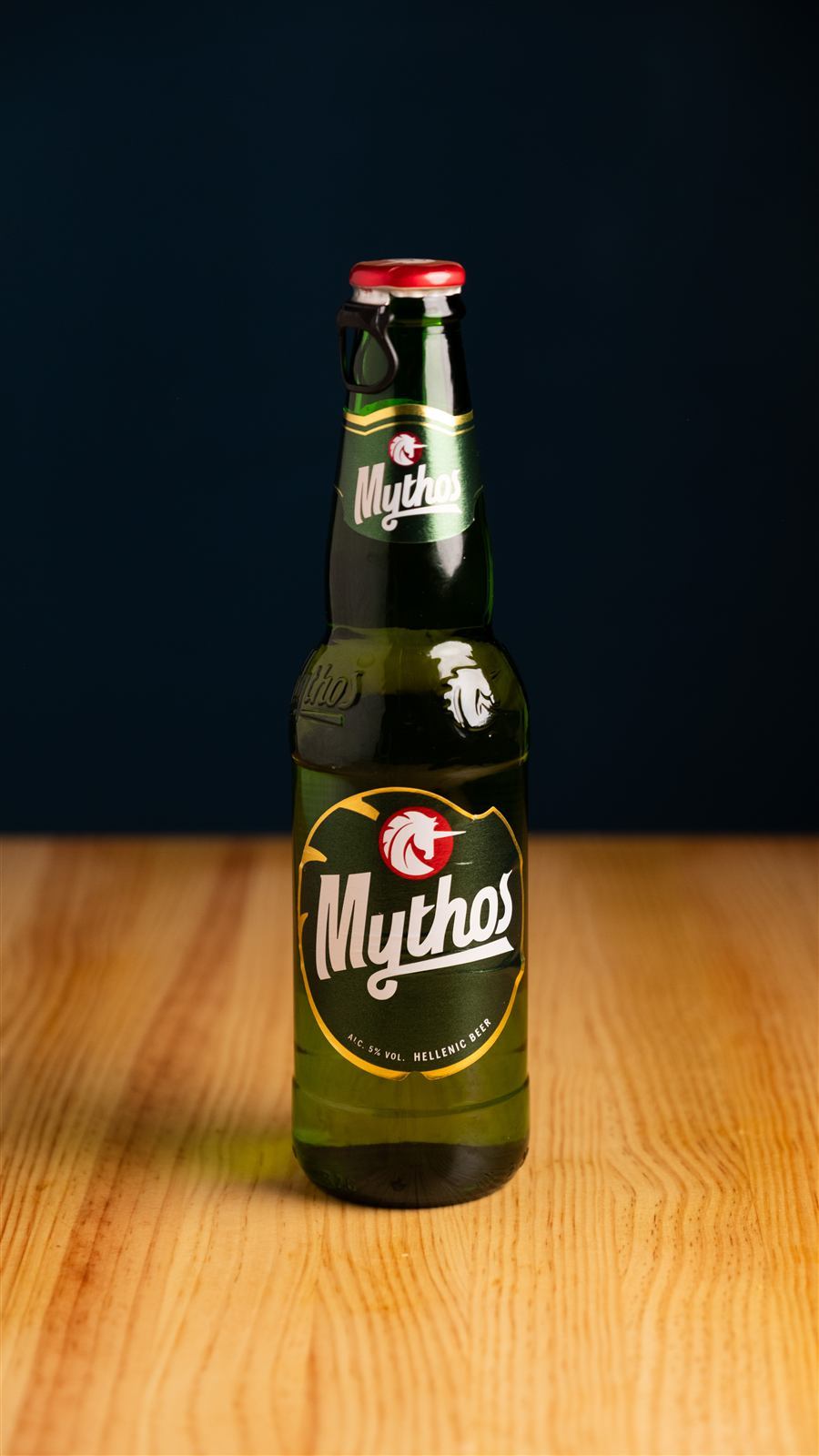 Cerveza griega Mythos